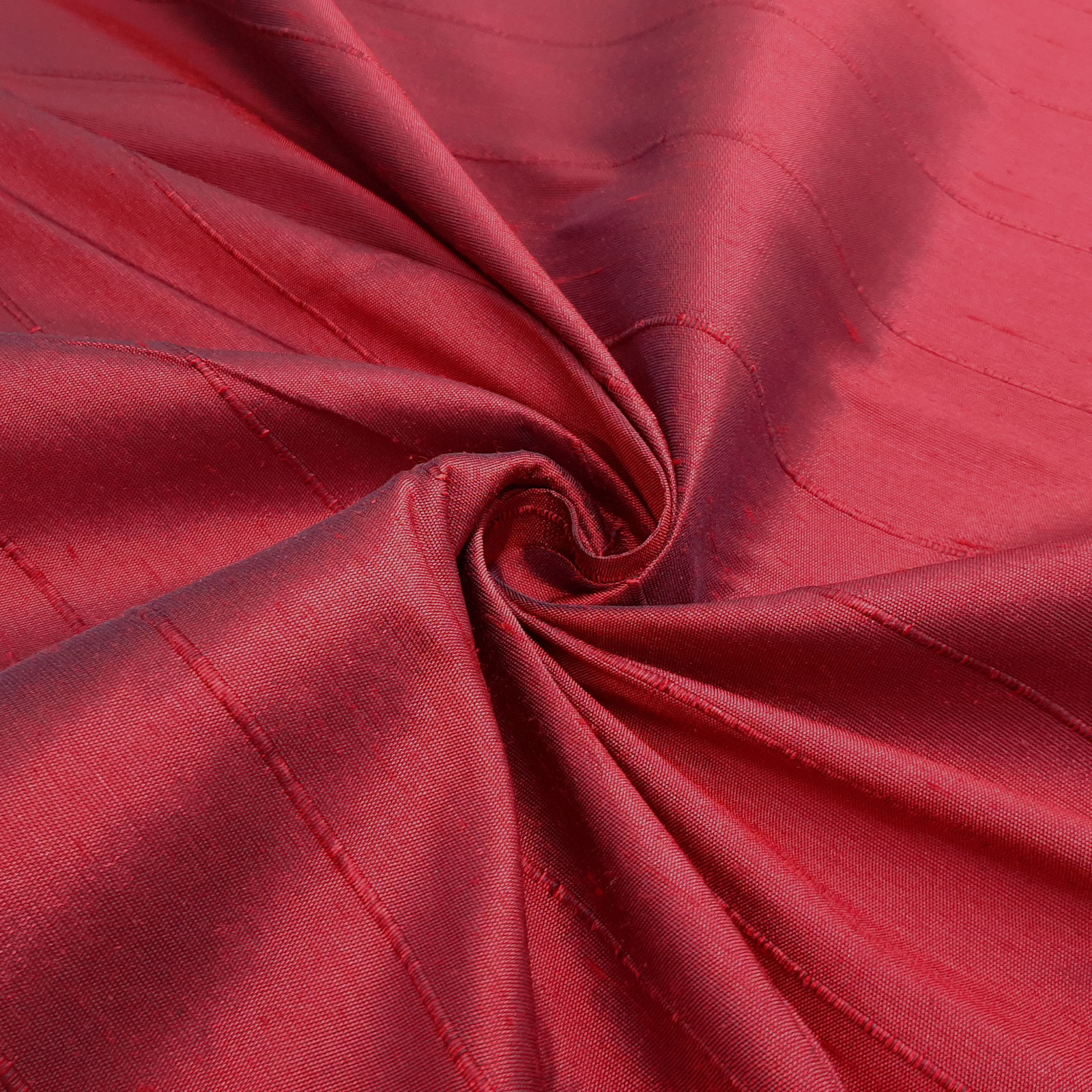 Sahco® B057 - Bekleding en decoratiestof - 100% zijde – Ruby